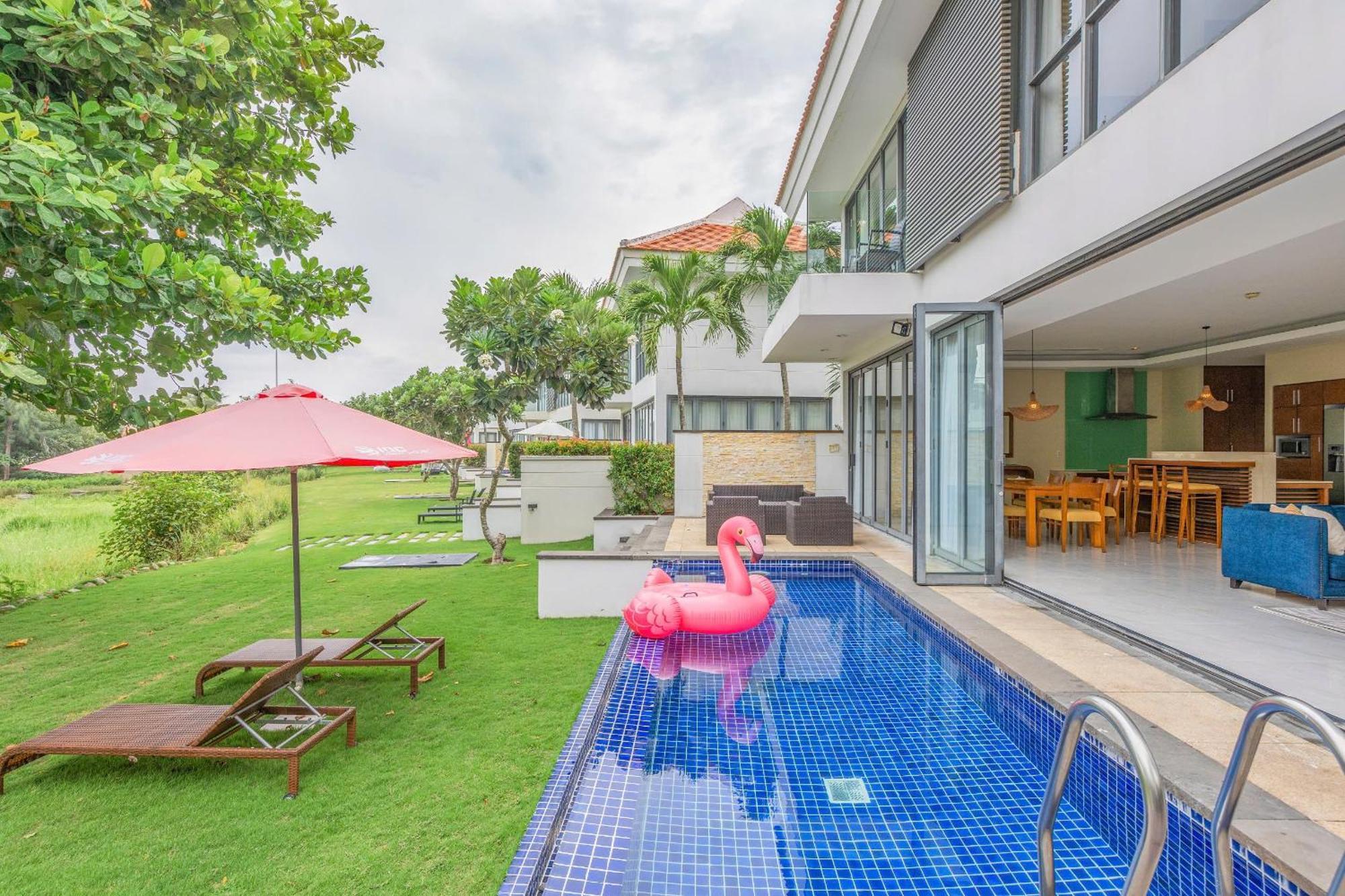 Idc White House Da Nang Villa Bagian luar foto