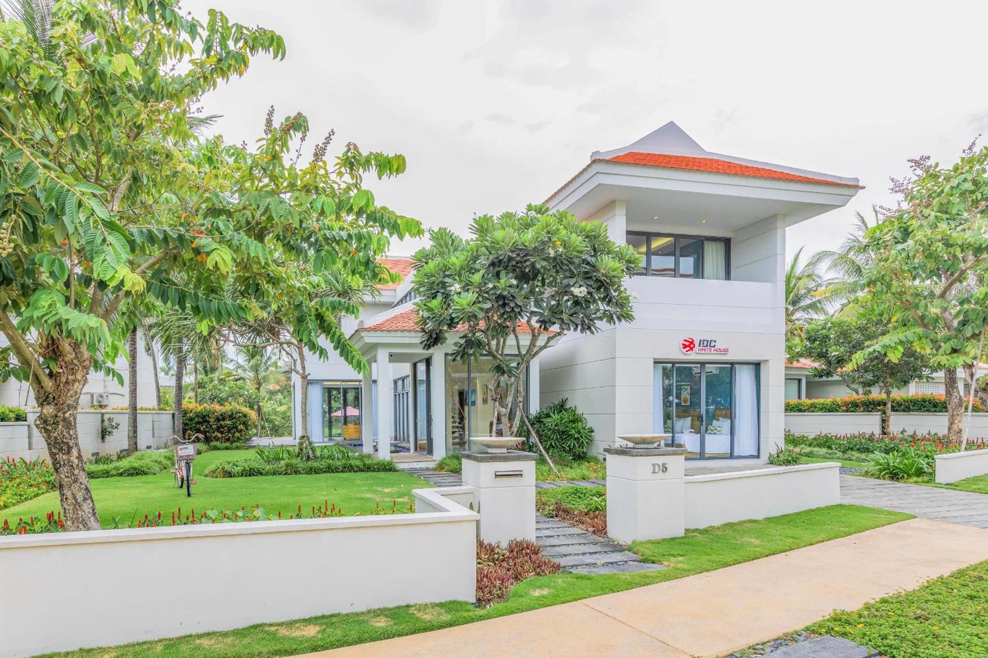 Idc White House Da Nang Villa Bagian luar foto