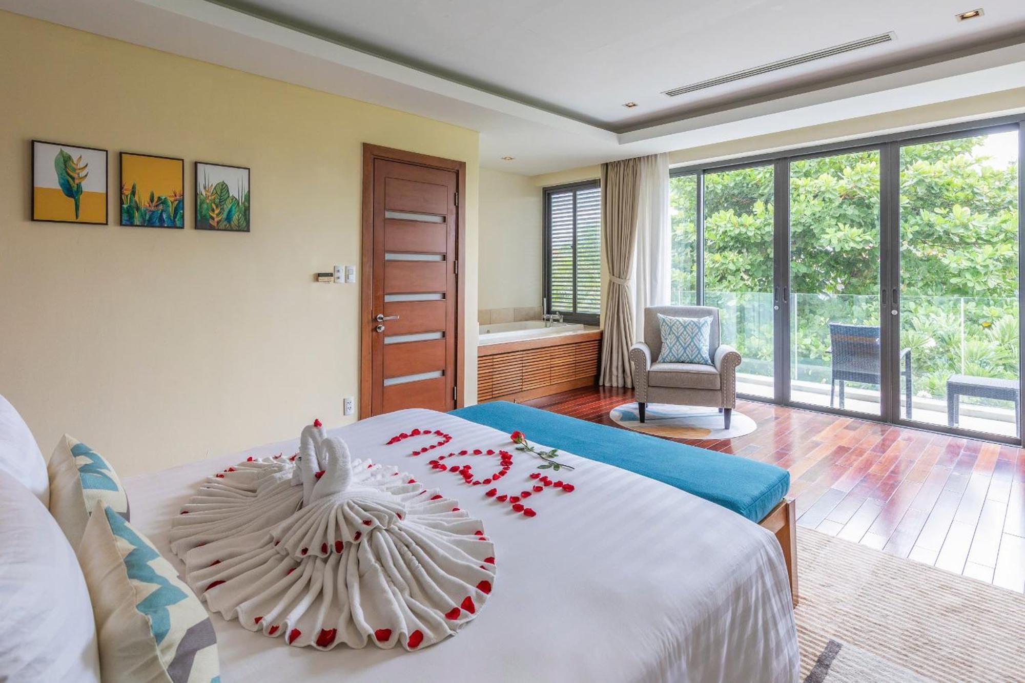 Idc White House Da Nang Villa Bagian luar foto