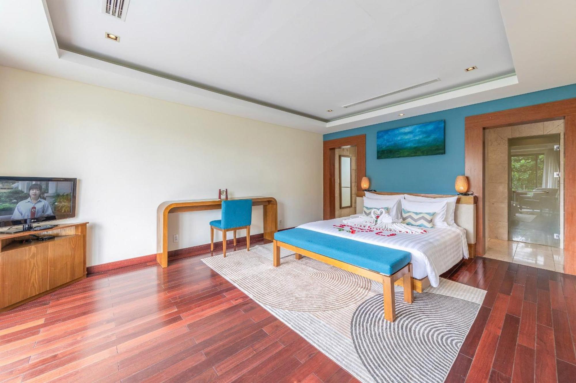 Idc White House Da Nang Villa Bagian luar foto