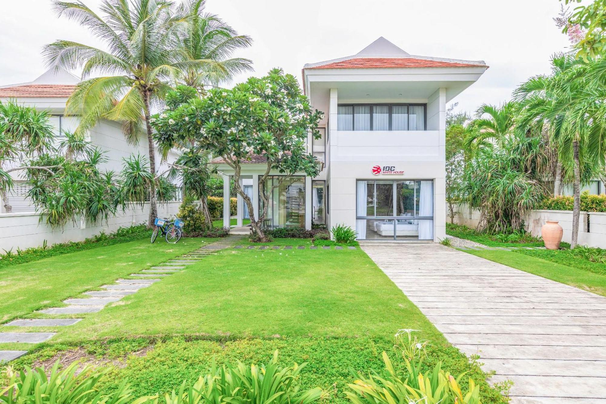 Idc White House Da Nang Villa Bagian luar foto
